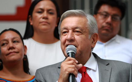 AMLO reinicia análisis acerca del NAICM