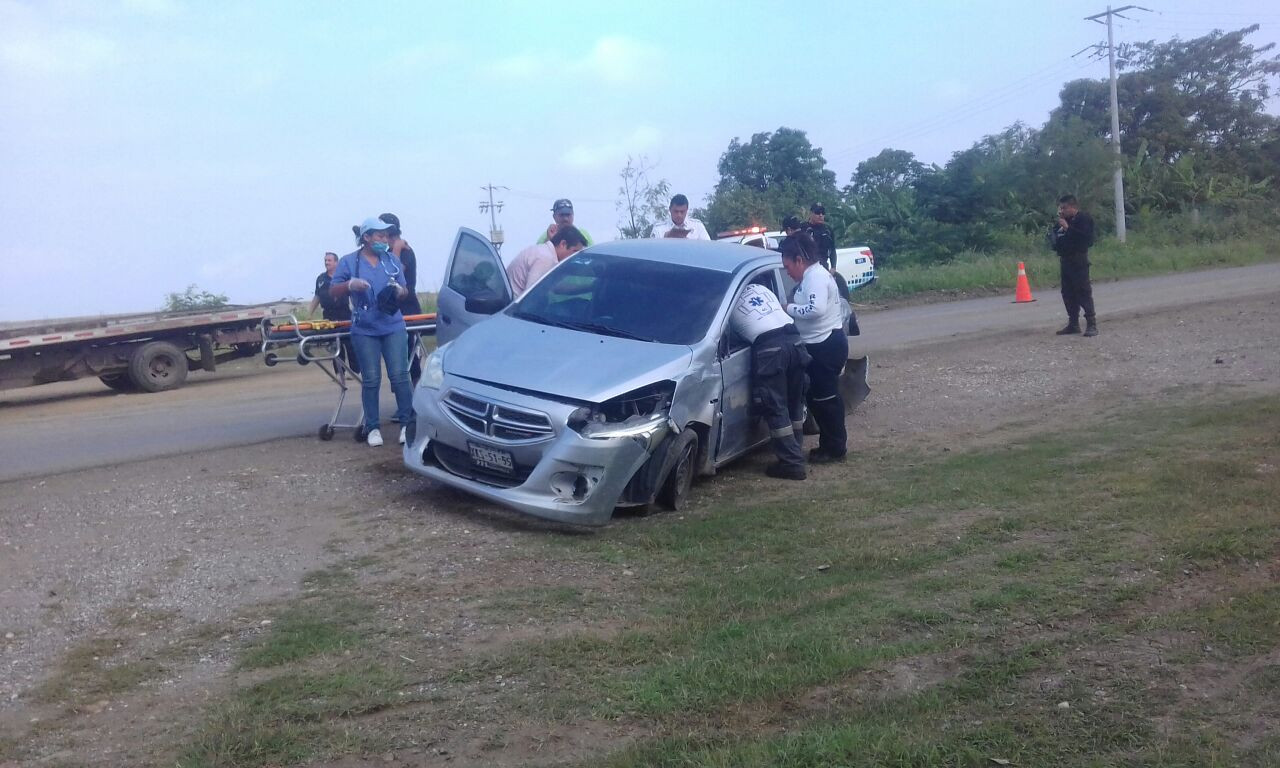 Choca patrulla de reciente modelo en Altamira.