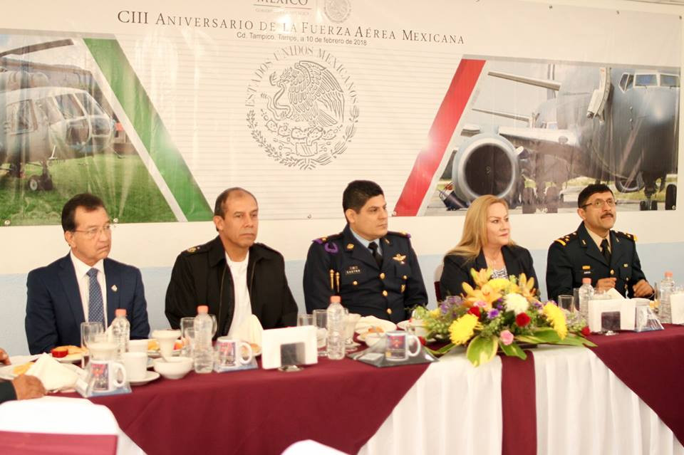 Asiste alcaldesa a aniversario de Fuerza Aérea de la Estación Aérea Militar No. 4 
