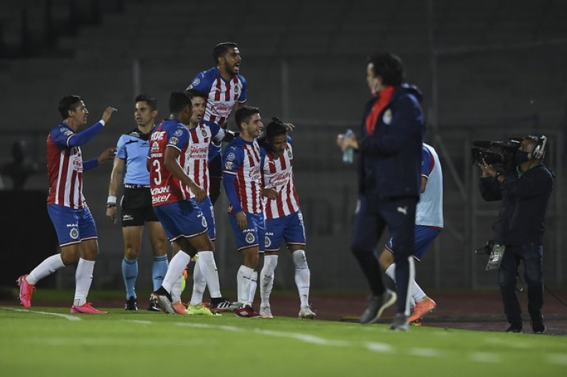 Reportan tres casos positivos por coronavirus en Chivas