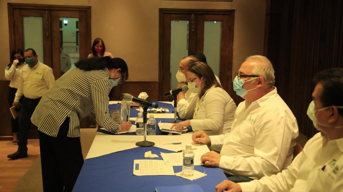 Acuerdan Gobierno del Estado y Funerarias, tratamiento de cadáveres COVID-19