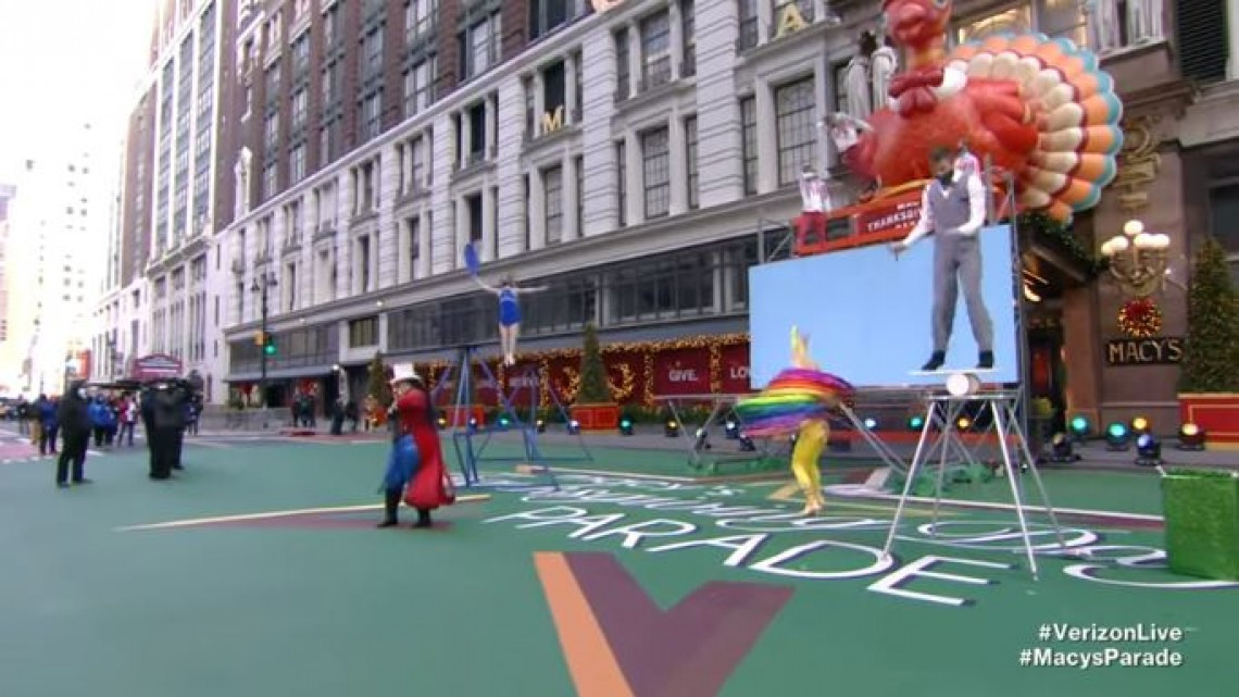 Celebran tradicional desfile de Acción de Gracias de NY 