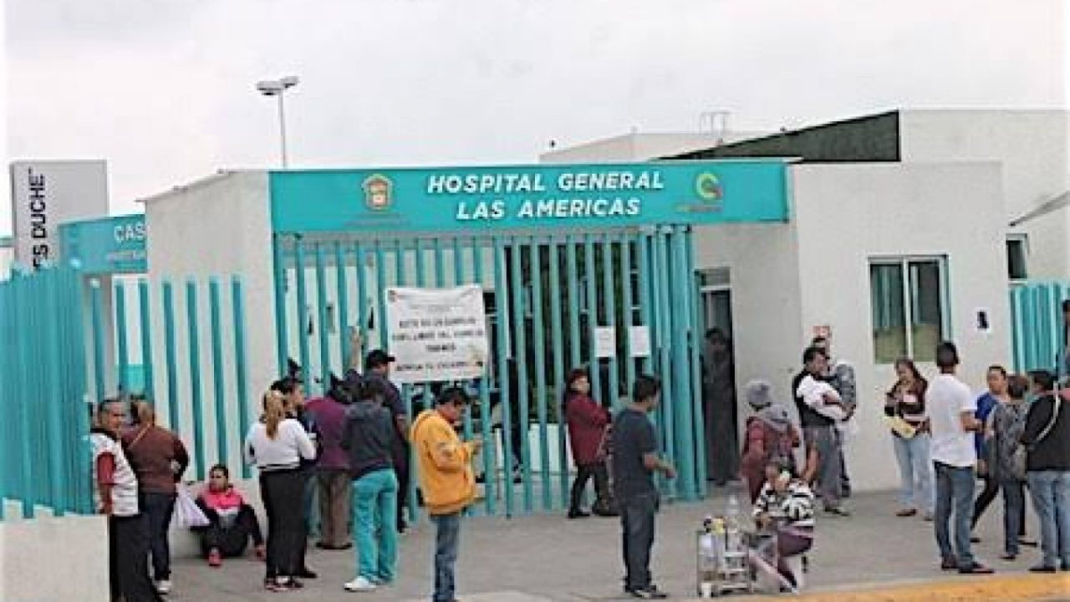 Protestan familiares de pacientes de Hospital Las Américas 