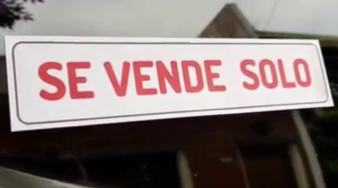 Realiza anuncio para vender su auto y se vuelve viral