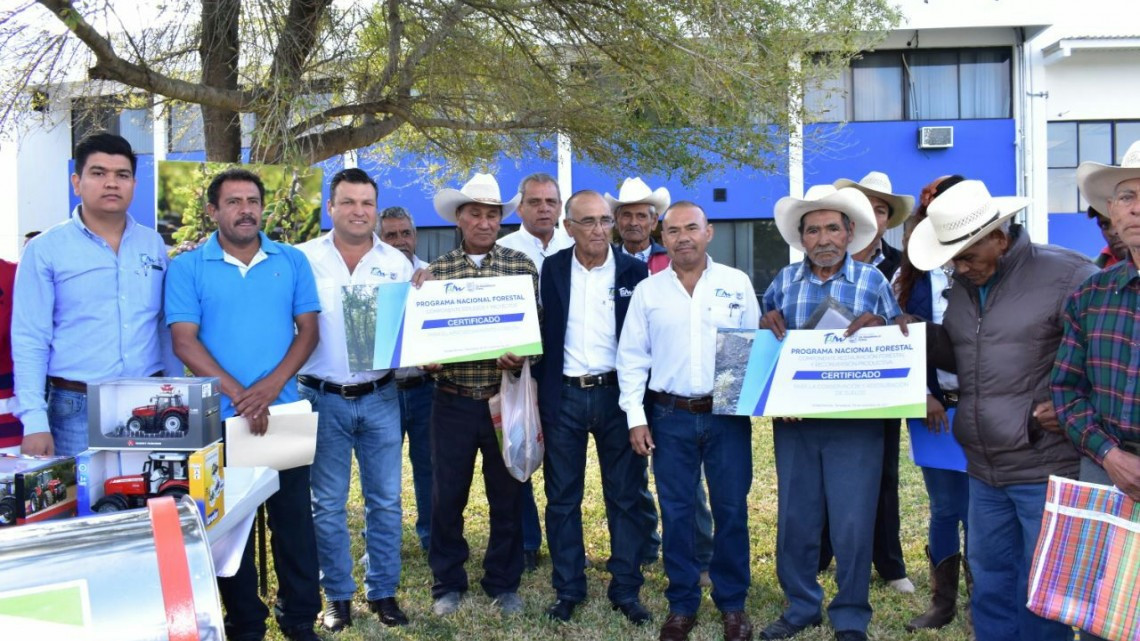 Tamaulipas atiende peticiones de pequeños productores