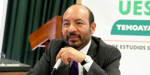 Confirman muerte de alcalde de Coyotepec por COVID-19