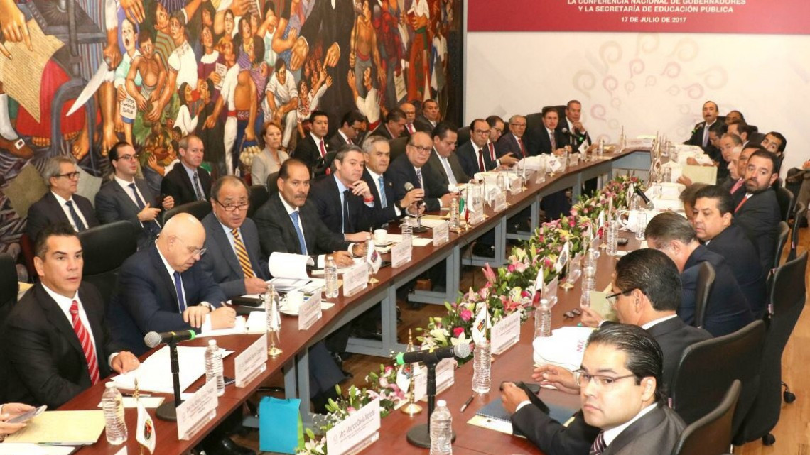 Impulsan nuevos planes de estudios