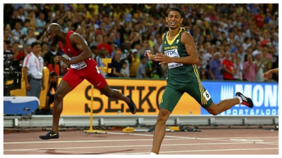 Van Niekerk da positivo a COVID-19