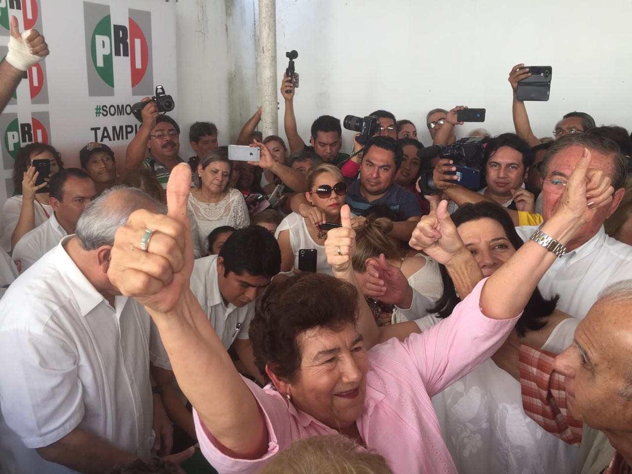 Se registra Magdalena Peraza Guerra como precandidata del PRI a la alcaldía de Tampico