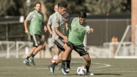 Vela entrenó con Los Ángeles FC
