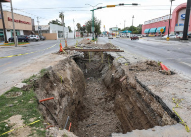 Acelera Enrique Rivas reparación del drenaje de la ciudad 
