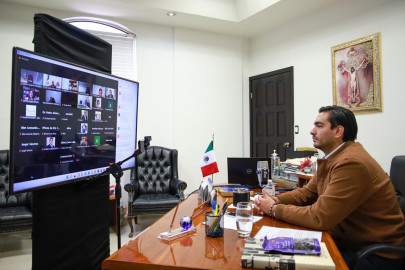Participa Presidente Municipal Carlos Peña Ortiz en el foro nacional de Gestión Sostenible del Agua 