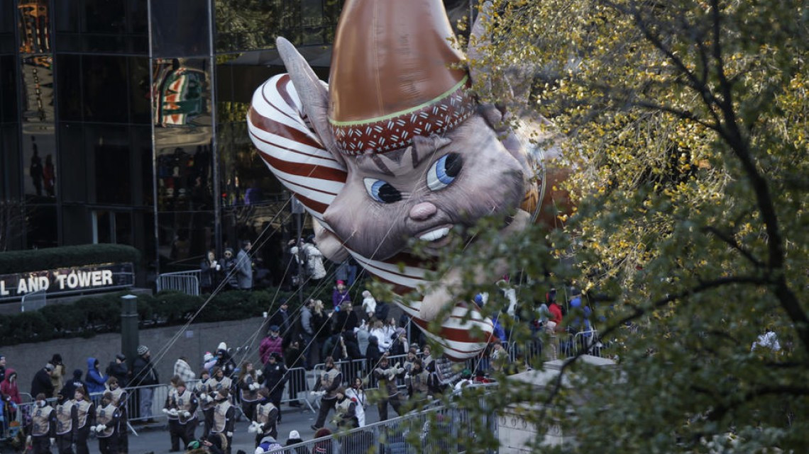 Aquí una vista al desfile de Día de Acción de Gracias de Macy's