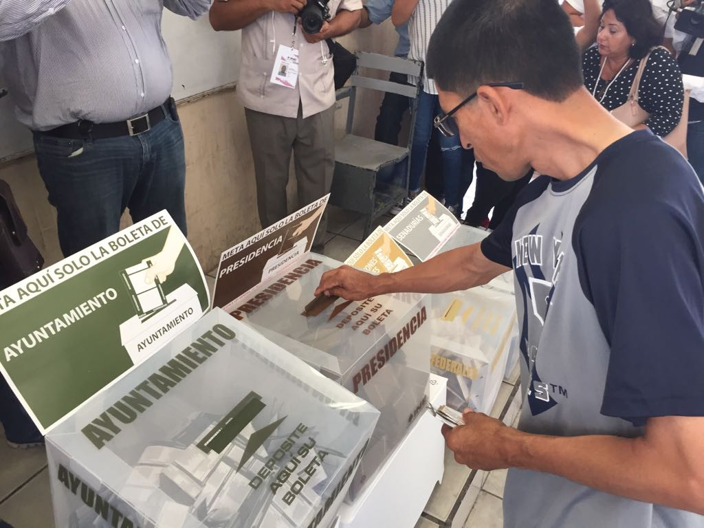 Sin incidentes graves, transcurre la jornada electoral en Altamira