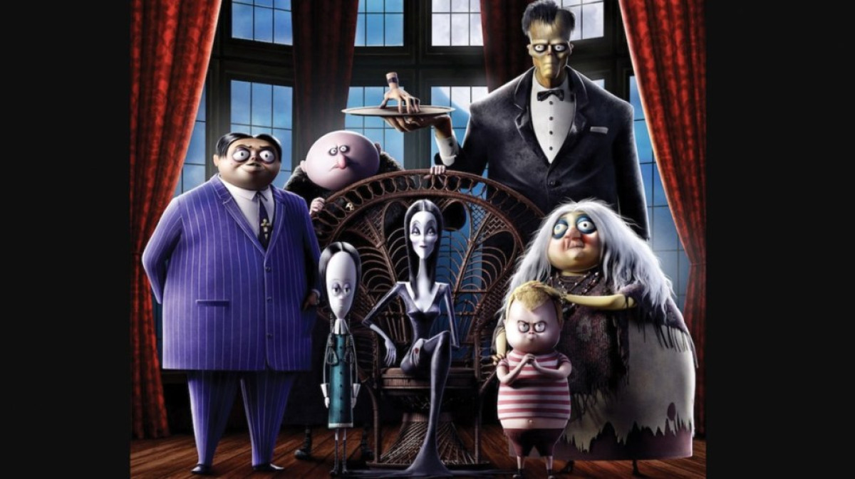 Revelan el primer póster de "The Addams Family Halloween"