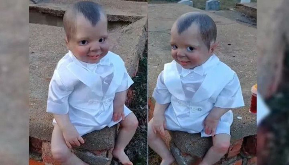 El muñeco diabólico que mueve los ojos en un cementerio