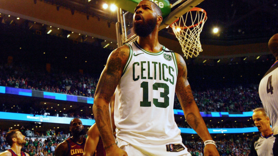 Celtics gana 107-94 a Cavaliers