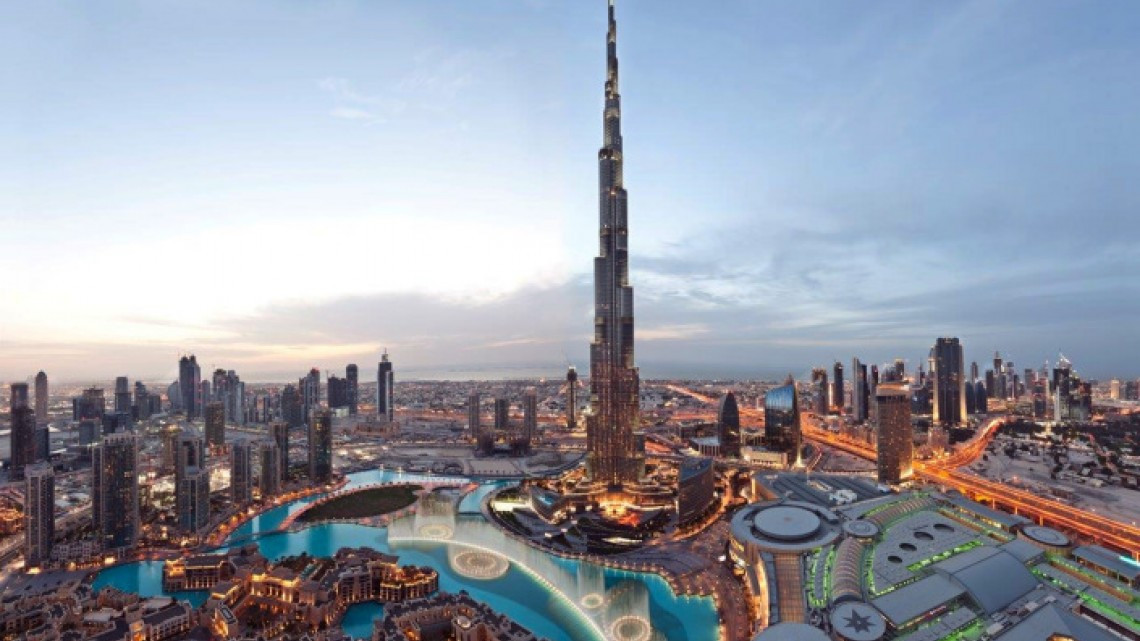 Apple abre una lujosa tienda en Dubái