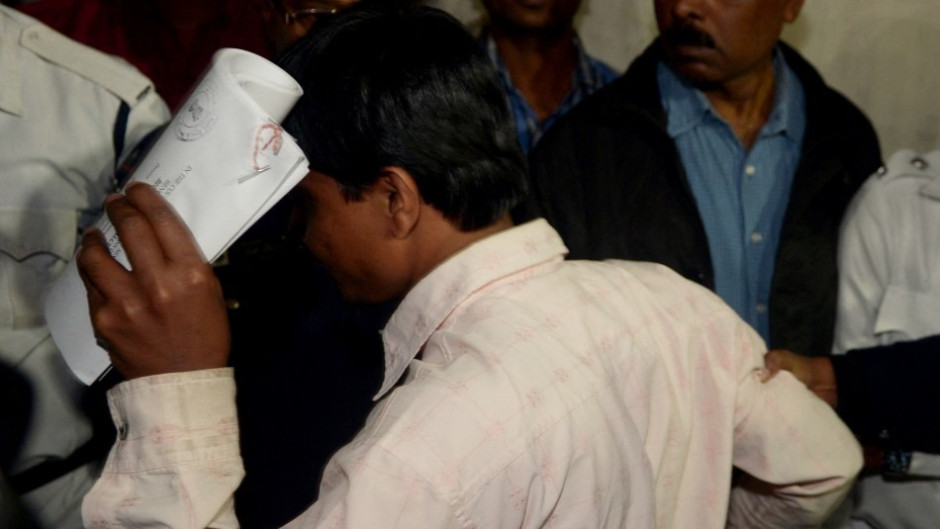 En India, hombre vende a su hijo para comprar drogas