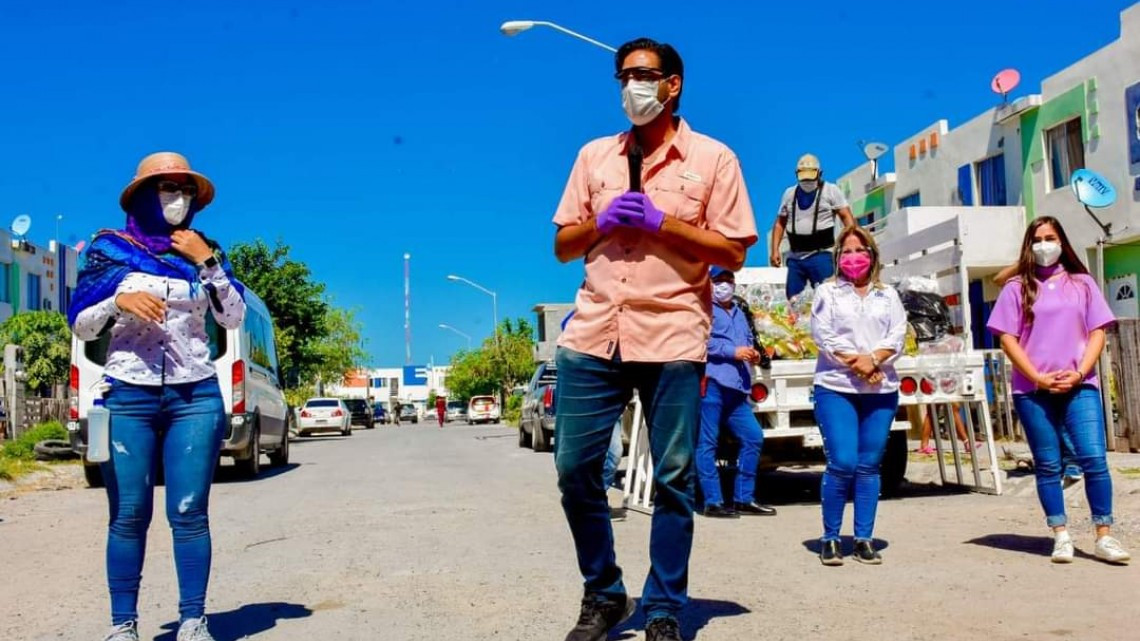 Responde Voluntariado DIF a familias de la colonia Miravalle