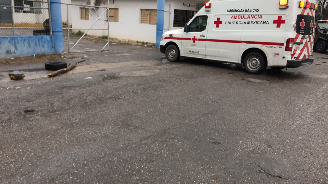 Ocho heridos tras riña en penal de Victoria