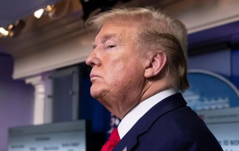 Trump pide crear plan para evitar caída de industria petrolera en EU ante crisis 