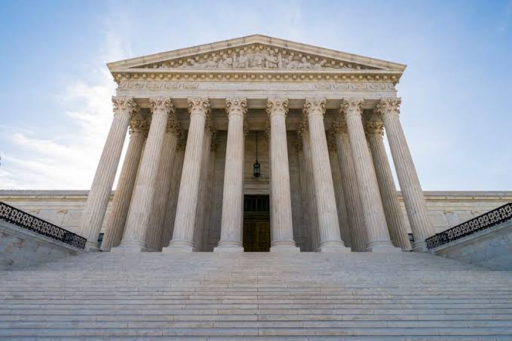 Corte Suprema de Texas ordena a líder demócrata responder demanda antes del viernes