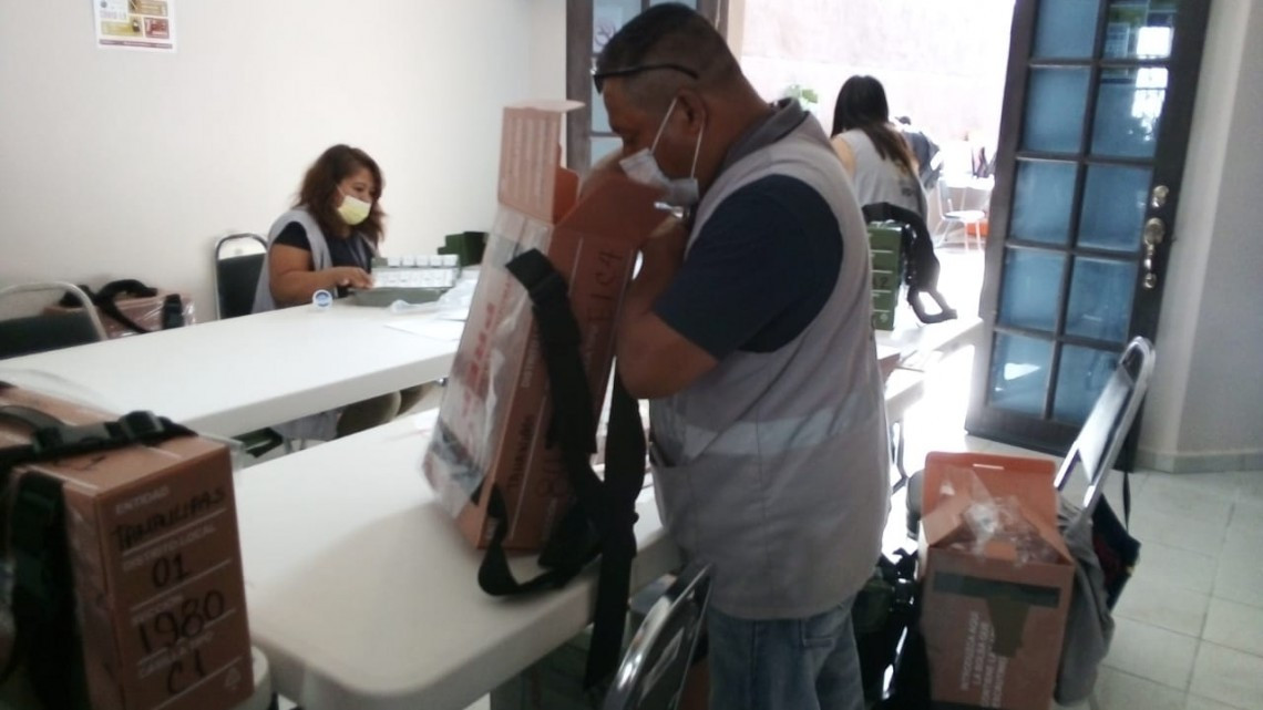 INE y IETAM comenzaron con la entrega de paquetes electorales