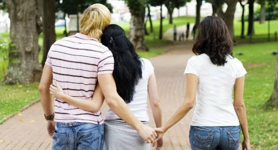 SCJN revoca amparo para matrimonio con más de dos personas 