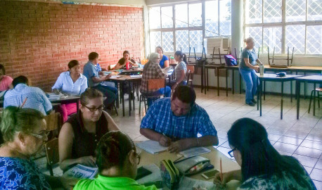 Inician cursos y certificaciones para Asesores de  Inglés.