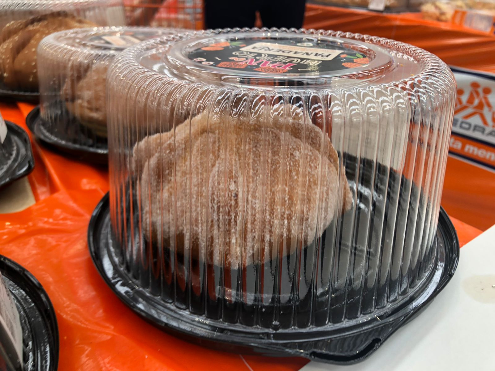 Elaborar un altar de muertos tiene un costo mínimo de 500 pesos en Nuevo Laredo