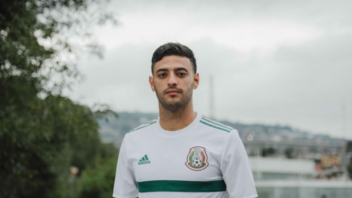 Presentan playera alternativa del ‘Tri’ 