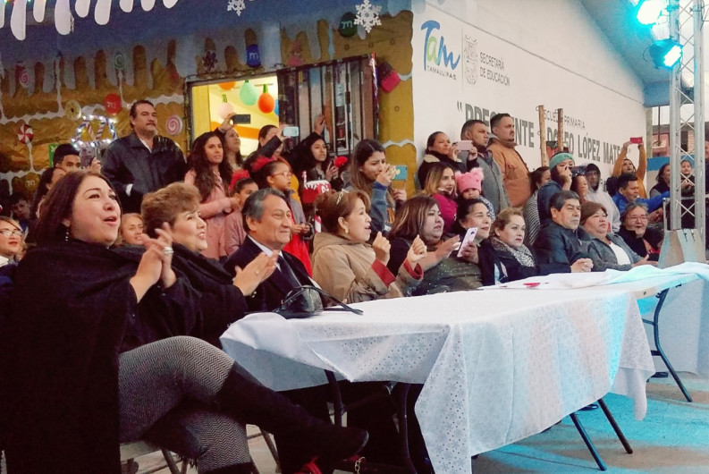 Diputada Adriana Lozano cumple con la gente del Cuarto Distrito