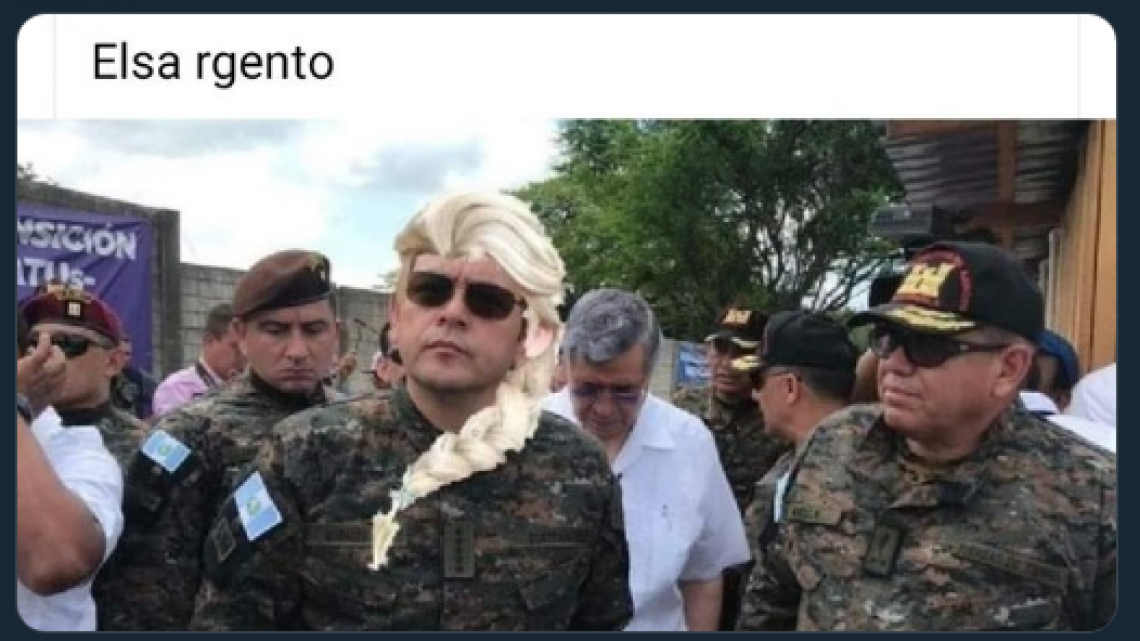 Elsa de Frozen se convierte en el primer meme del año