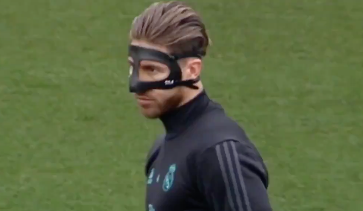 Sergio Ramos, el jugador enmascarado