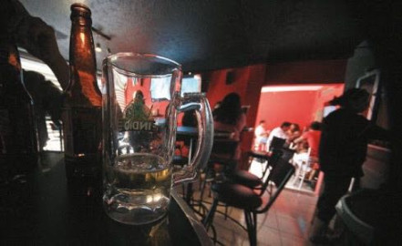 Van por casinos y giros negros fuera de la Ley