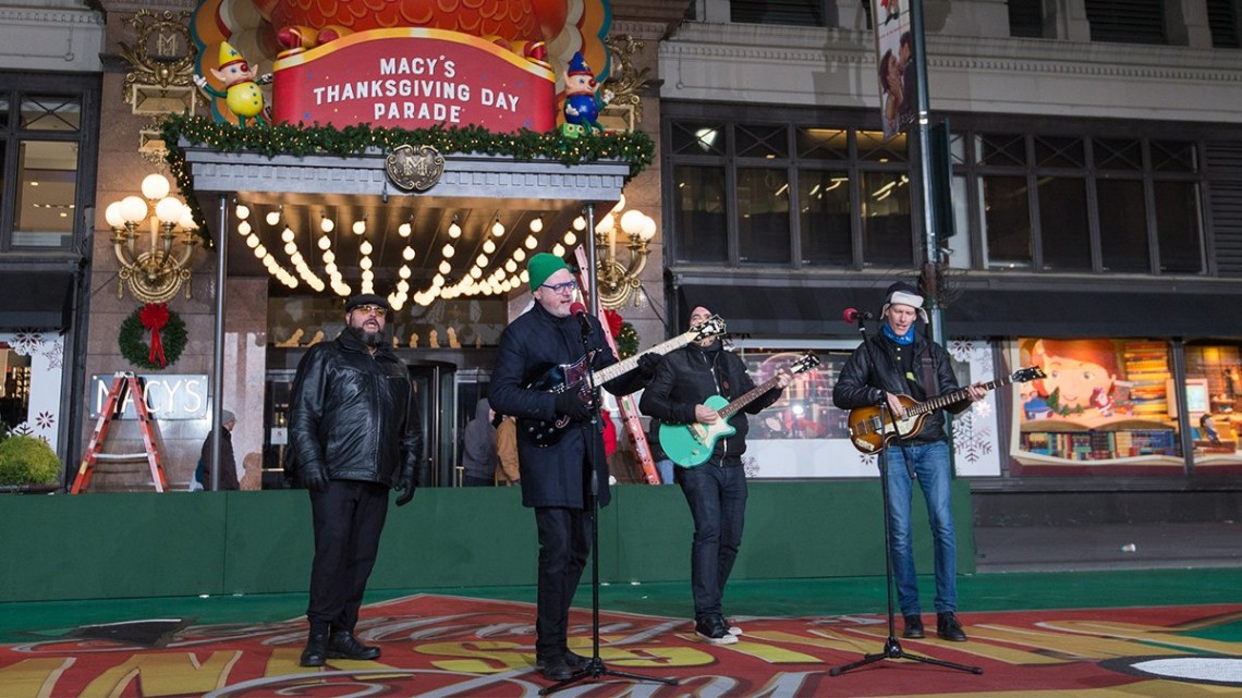 Los artistas que desfilaron en el Día de Acción de Gracias por Macy’s