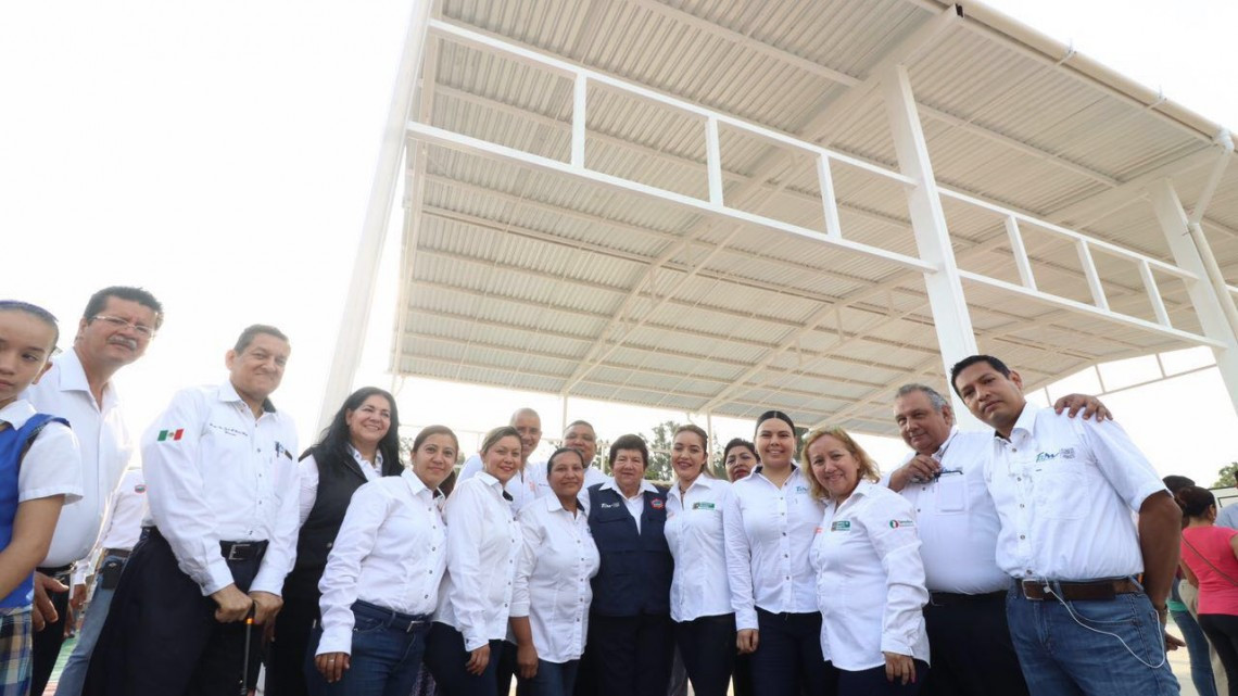 La educación es prioridad de prioridades: Magda Peraza 