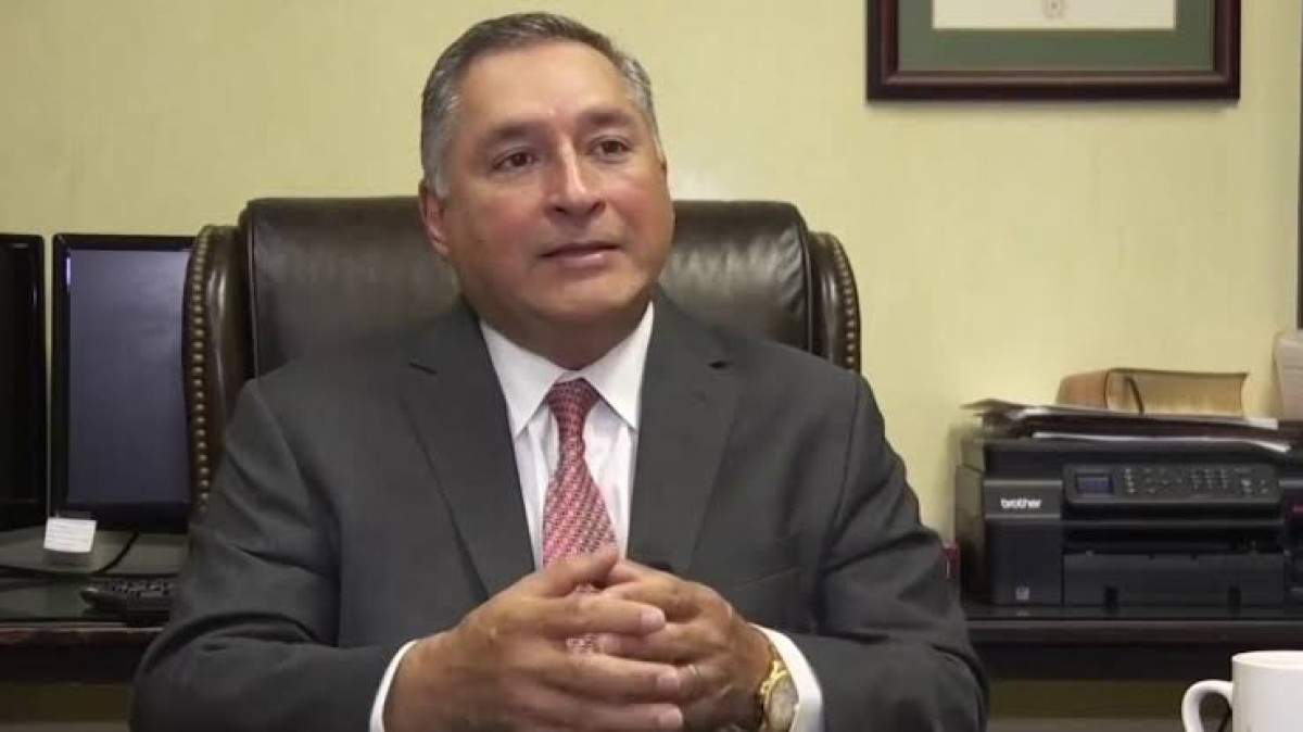 Javier Villalobos es el nuevo alcalde de McAllen