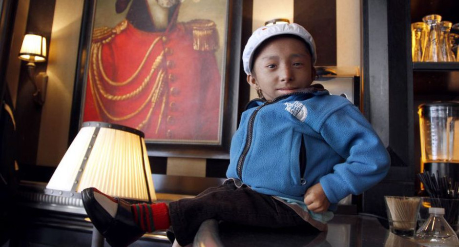 Muere en Nepal el hombre más bajo del mundo 