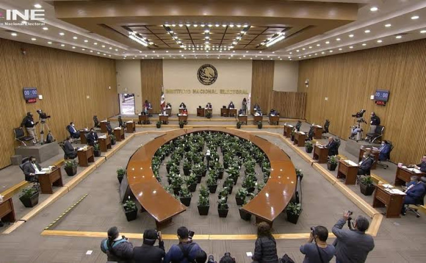 Cámara de Diputados presenta controversia constitucional ante SCJN por revocación