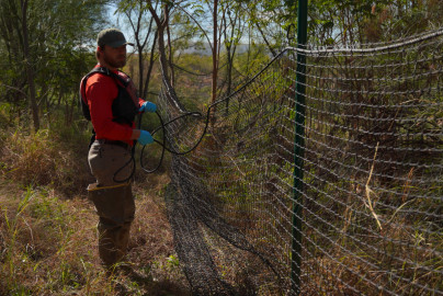 Fortalece Nuevo Laredo acciones de saneamiento del Río Bravo; es primer municipio en Tamaulipas con Sistema para detener residuos sólidos