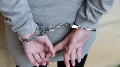 6 años de cárcel por asesinar a su hermana gemela