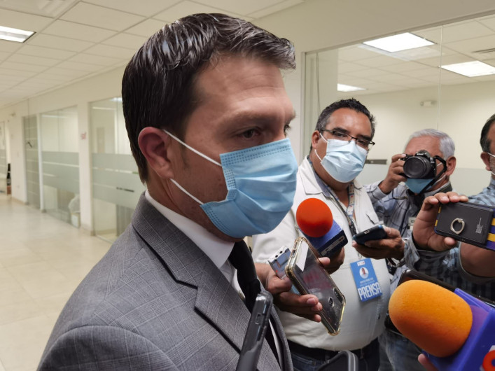 Cancelar reemplacamiento implica una multa de 200 MDP