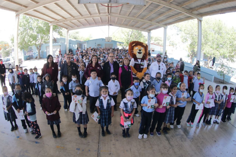 Concientiza Gobierno Municipal a estudiantes sobre el cuidado del medio ambiente 