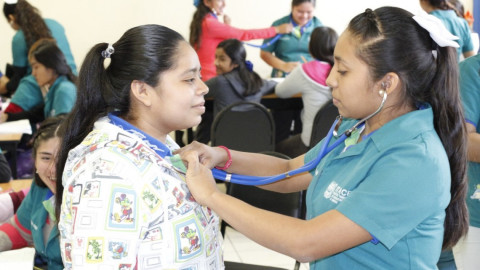 Firman Convenio de Colaboración para egresados del ITACE