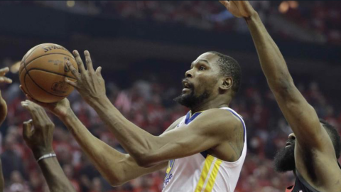 Rockets iguala la final Oeste de la NBA al ganar a Warriors