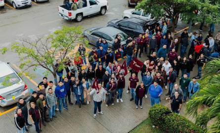 Llevan estudiantes del Instituto Tecnológico Superior de El Mante esperanza a familias con el Tecnotón 2024