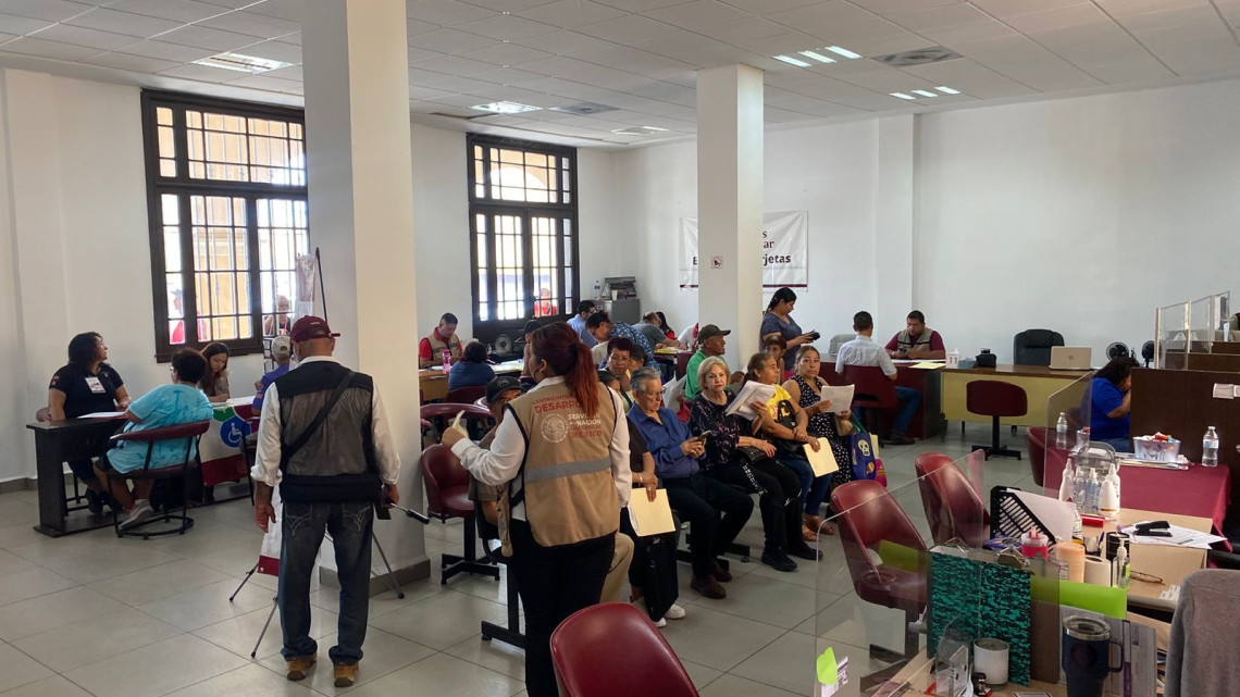 Registran a nuevos beneficiarios de la pensión bienestar