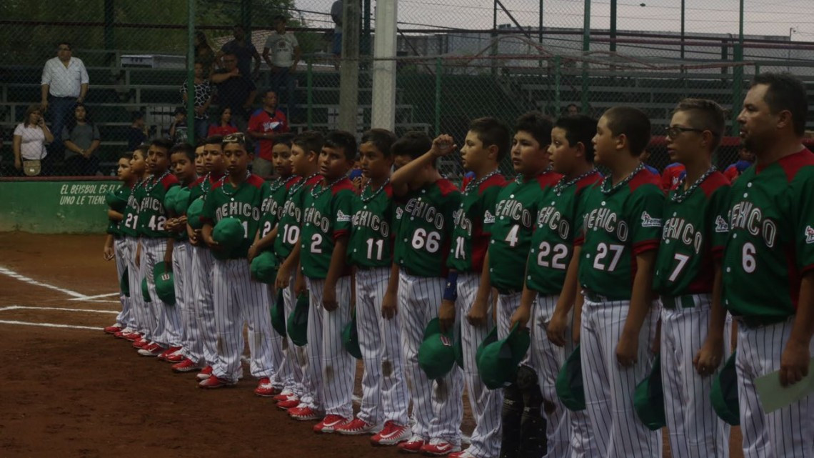 México vence a Rep. Dominicana sin recibir carreras